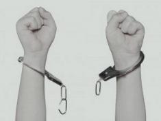 Broken-Handcuffs