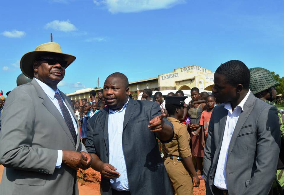 Kondwani Nankhumwa, Peter Mutharika