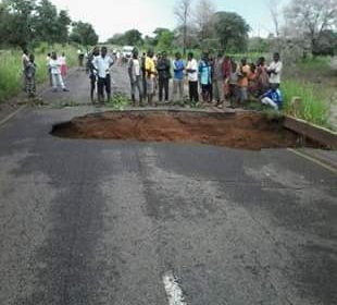 Nkhotakota road