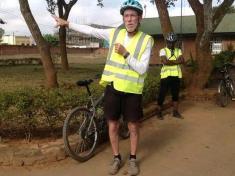 US Reverend in 1,000 kilometer bicycle fundraiser