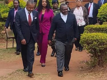 Vice President Saulos Chilima (L) at the Lilongwe High Court on 25 September, 2023