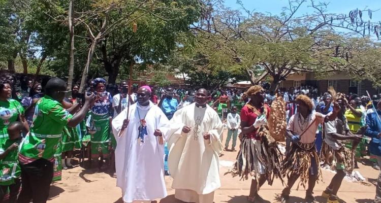 Auxiliary Bishop of Mzuzu Diocese, Rev. Yohane Nyirenda (L), led the St Denis faithful in Rumphi in the celebration of 70 years of existence on Saturday, 14 October, 2023