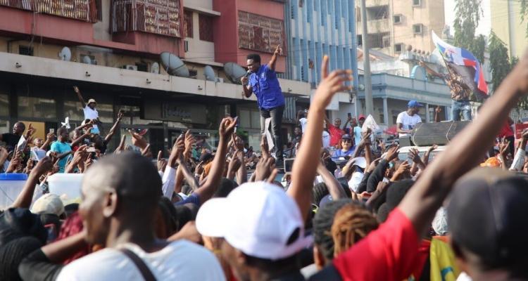 Supporters of Renamo, the main opposition party in Mozambique, took to the streets of Maputo on Monday to protest against the results of the sixth local elections in Mozambique,