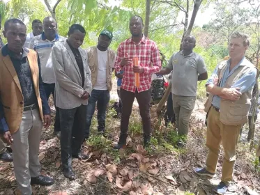 World Bank Director for Malawi, Hugh Riddell, met members of Twitule Comsip Cooperative in the area of Paramount Chief Kyungu in Karonga district.