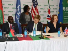 Malawi government and World Bank have signed a MK125 billion Malawi Social Protection Multi Donor Trust Fund (MDTF) which will support vulnerable people.