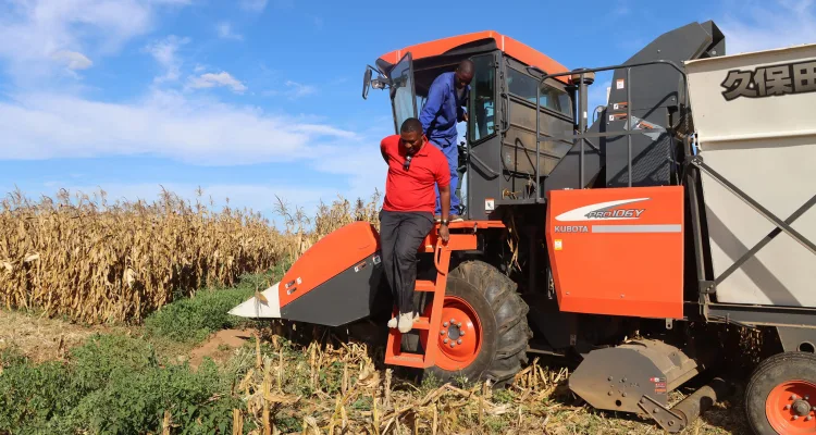 Government through the Ministry of Agriculture says it is happy with the way Mega Farms in the country are progressing.