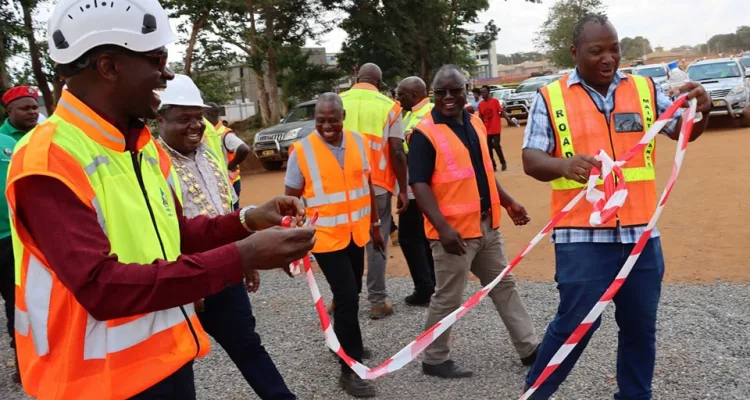 Minister of Transport and Public Works, Jacob Hara (R) in Lilongwe where he officially opened for traffic, one section of the M1 road from the newly constructed Crossroads- Kanengo Dual carriageway.