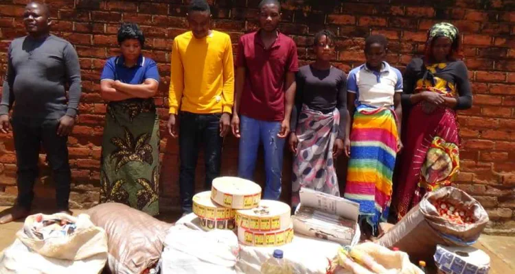 Police in Kanengo, Lilongwe, have arrested four people for stealing assorted beer manufacturing materials at their workplace while four other people have been arrested for buying the stolen materials.