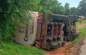 Fuel tanker overturn in Lumbadzi