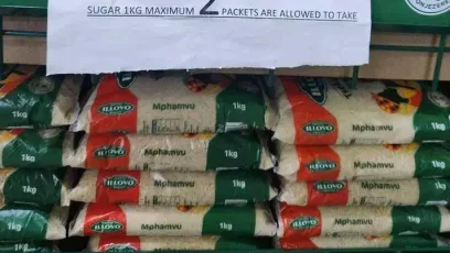 Some concerned Malawians have complained that companies which have been given contracts to distribute sugar from Illovo company to the market hide the commodity in their warehouses leading to scarcity of sugar on the market.