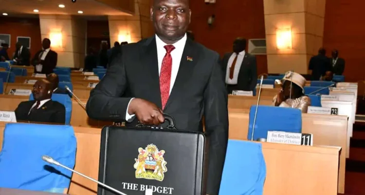 Minister of Finance And Economic Affairs Simplex Chithyola Banda on Friday in Parliament presented the 2024/2025 budget which is pegged at K5.98 Trillion