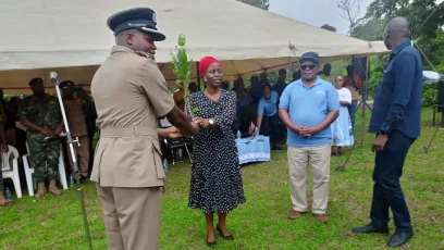 Deputy Commissioner handed over tree seedlings to the Deputy Minister