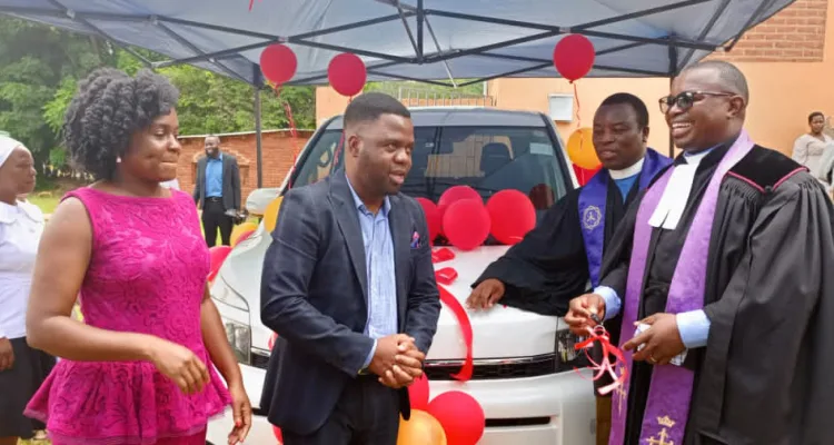 Akatswiri Holding Director donates vehicle to Zomba CCAP church