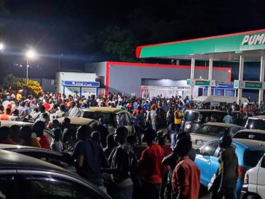 Malawian scramble for fuel