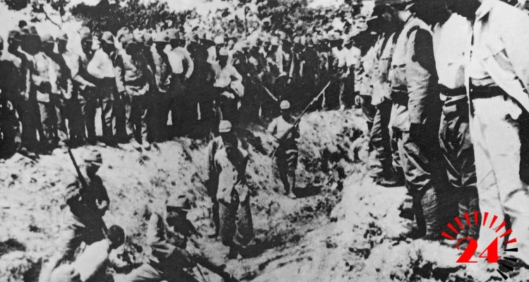 Archival photo showing Japanese soldiers bayoneting Chinese civilians during the Nanjing Massacre in 1937.