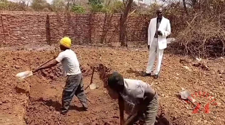 Kalitsiro Kukumbitsa Manda Ake- Malawi24