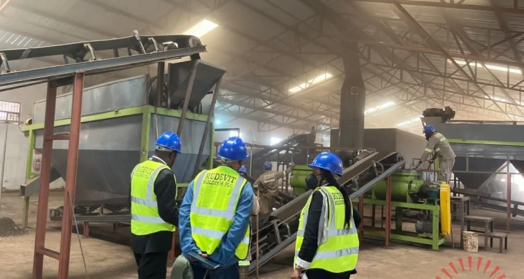 Tour Of The Fertiliser Processing Plant 002- Malawi24